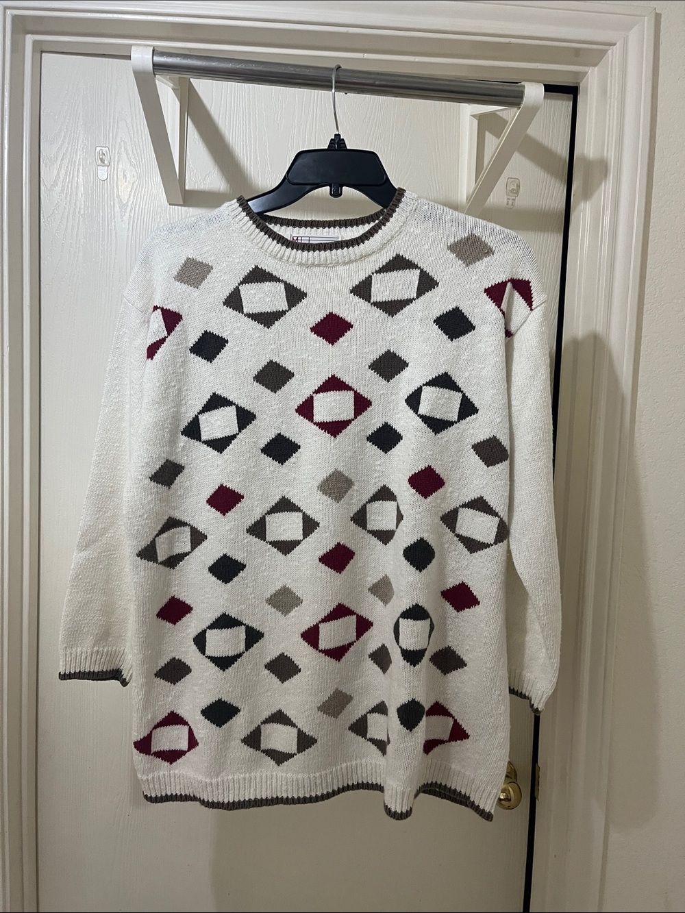 Milano Cream Sweater with Burgundy, Black and Gray Diamond Pattern